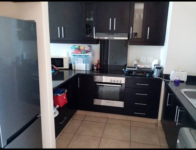 2 BEDROOM APARTMENT TO LET IN POINT WATERFRONT